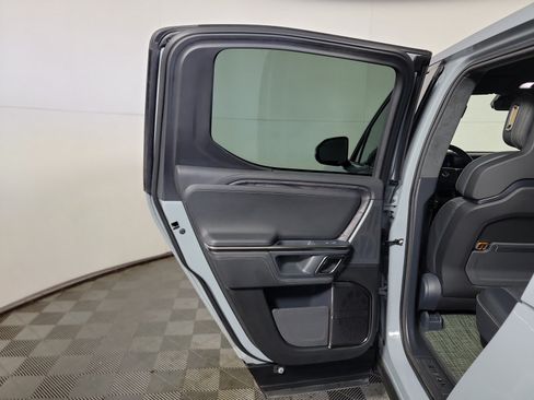 Used 2022 Rivian R1T Adventure AWD/4WD image 16