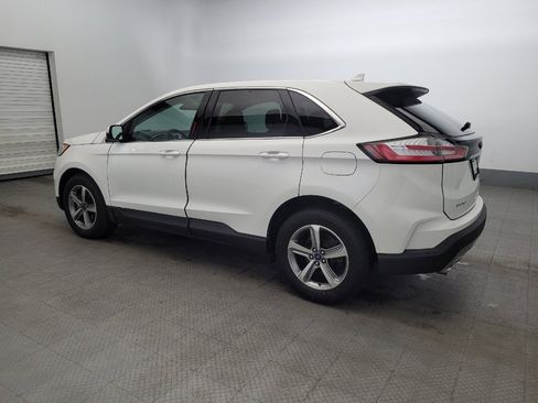 Used 2020 Ford Edge SEL w/ Convenience Package image 3