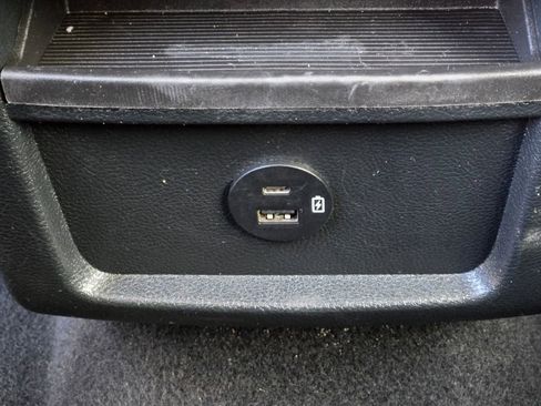 Certified 2022 Ford Edge SEL image 16