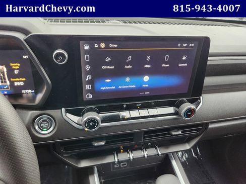 Used 2024 Chevrolet Colorado Trail Boss w/ Advanced Trailering Package image 8