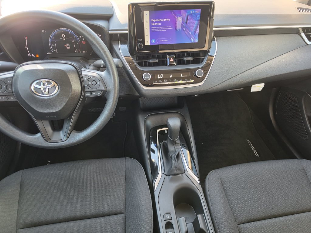 Used 2026 Toyota Corolla LE FWD image 18