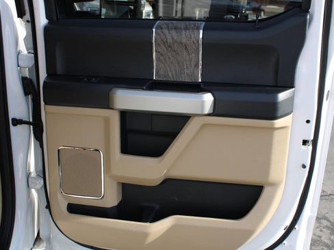 Used 2019 Ford F250 Lariat w/ Lariat Ultimate Package image 47