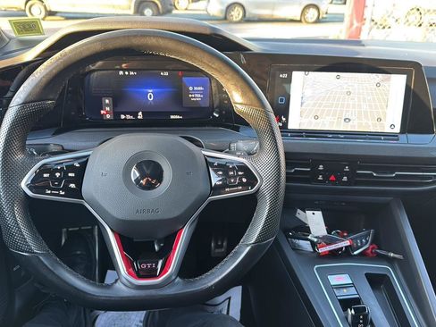 Used 2022 Volkswagen GTI SE image 17