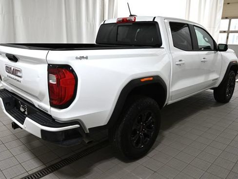 Used 2024 GMC Canyon Elevation w/ Elevation Premium Package AWD/4WD image 14