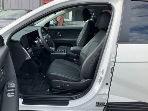 Used 2025 Hyundai Ioniq 5 SEL image 15