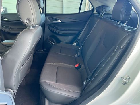 Used 2025 Buick Encore GX Preferred image 23