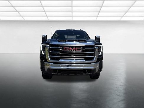 Used 2024 GMC Sierra 2500 SLT w/ SLT Premium Package AWD/4WD image 11