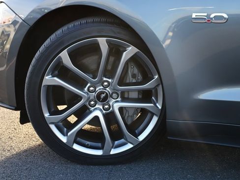 Used 2021 Ford Mustang GT Premium w/ Equipment Group 401A image 2