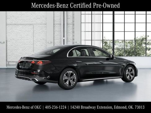 Used 2025 Mercedes-Benz E 350 4MATIC Sedan image 21