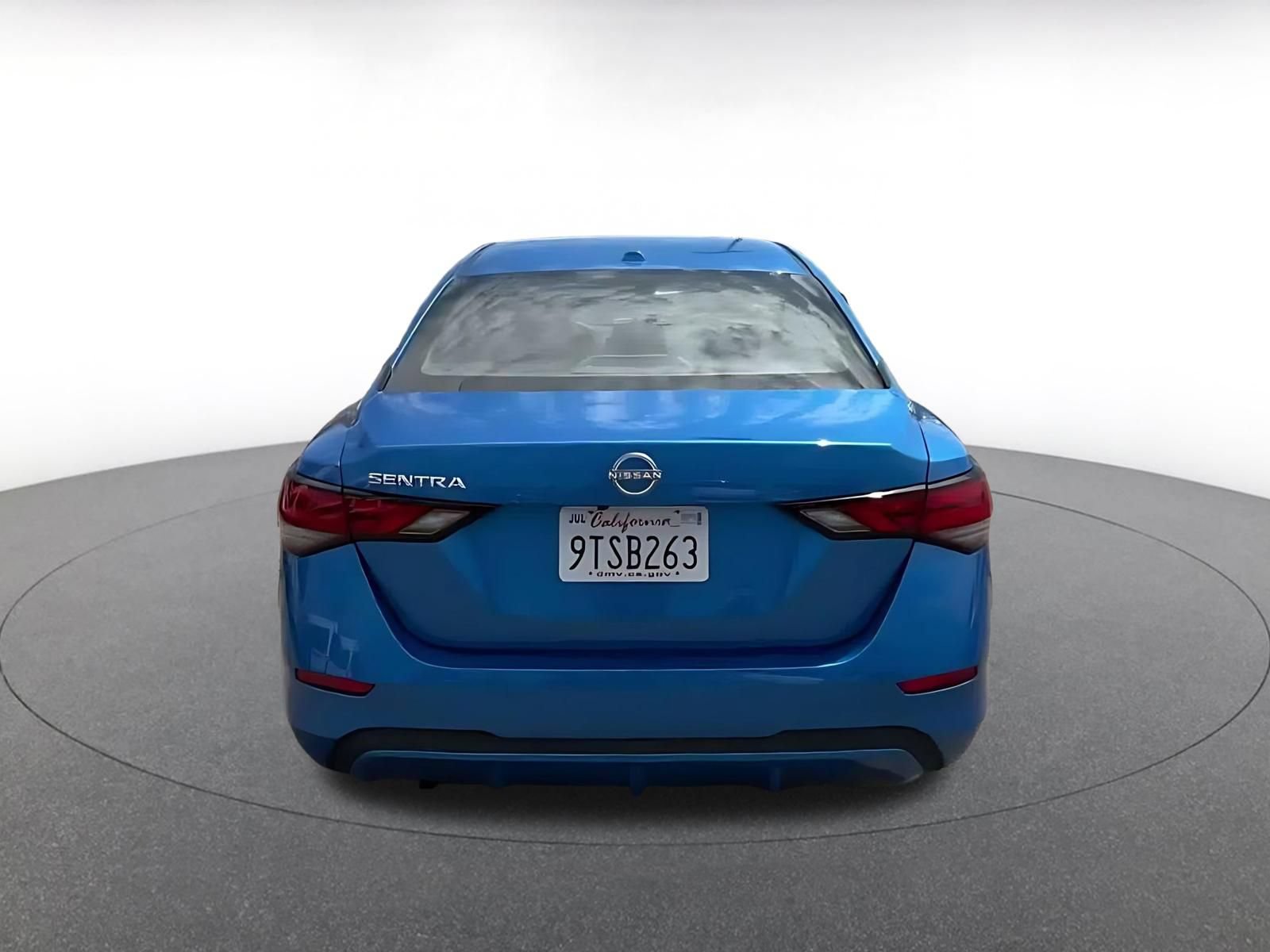 Used 2025 Nissan Sentra SV FWD image 12