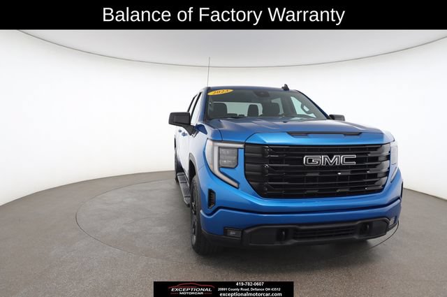 Used 2023 GMC Sierra 1500 Elevation w/ LPO, Elevation Black Package AWD/4WD image 30