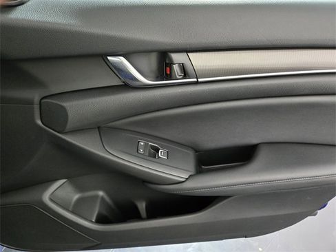 Used 2021 Honda Accord Sport Special Edition image 24