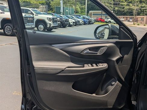 New 2025 Buick Envista Preferred w/ Convenience I Package image 11