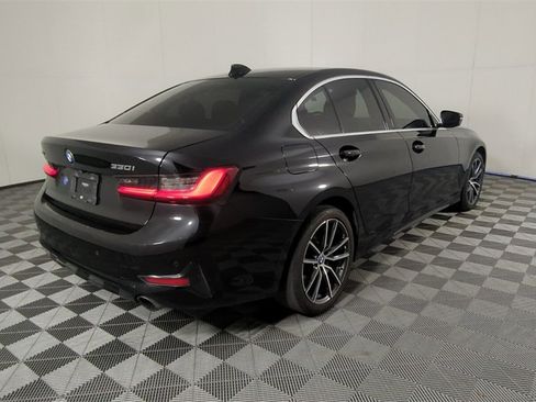 Used 2019 BMW 330i xDrive Sedan w/ Driving Assistance Package image 5