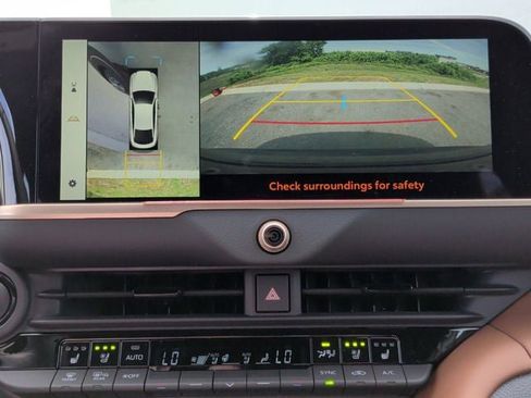 New 2026 Toyota Crown AWD/4WD image 17