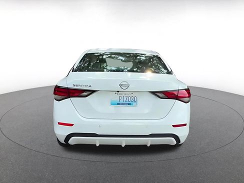 Used 2025 Nissan Sentra S FWD image 12