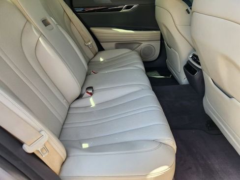 Used 2022 Genesis G80 2.5T RWD image 30