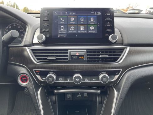 Used 2022 Honda Accord EX-L image 9