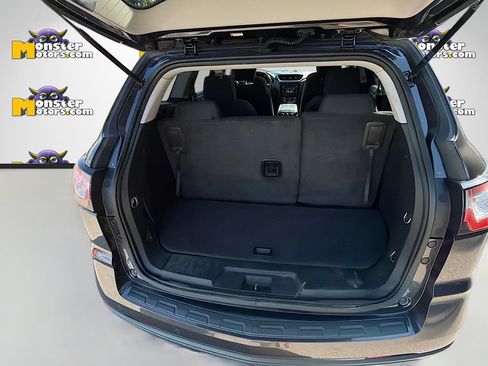 Used 2017 Chevrolet Traverse LT w/ True North Edition AWD/4WD image 29