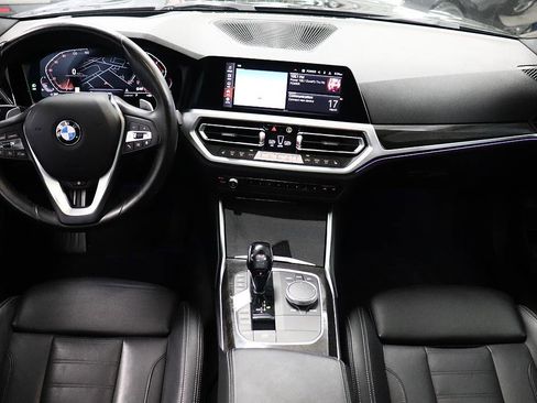 Used 2021 BMW 330i Sedan image 19