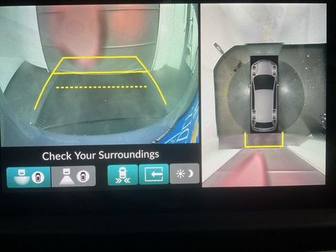 New 2025 Honda Pilot Black Edition image 16