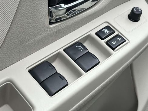 Used 2014 Subaru Crosstrek 2.0i Premium image 27