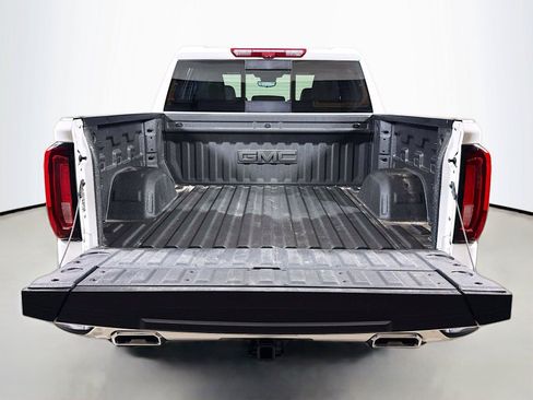 Certified 2026 GMC Sierra 1500 AT4 w/ AT4 Premium Package AWD/4WD image 26