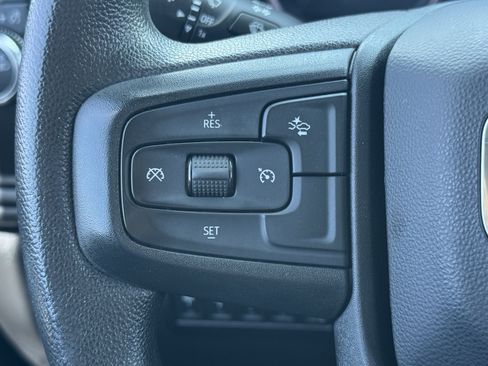 Used 2024 GMC Sierra 2500 Pro w/ Convenience Package image 16