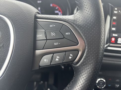 Used 2023 Dodge Durango SXT Launch Edition image 26