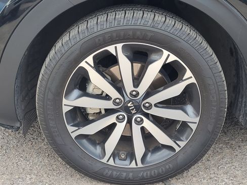 Used 2018 Kia Sportage EX FWD image 11