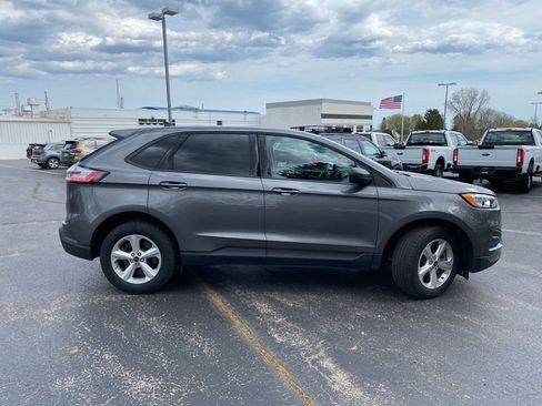Used 2024 Ford Edge SE AWD/4WD image 3