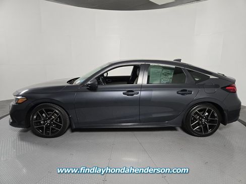 Certified 2024 Honda Civic Sport Touring image 3