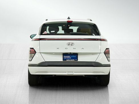 Certified 2024 Hyundai Kona SEL FWD image 4