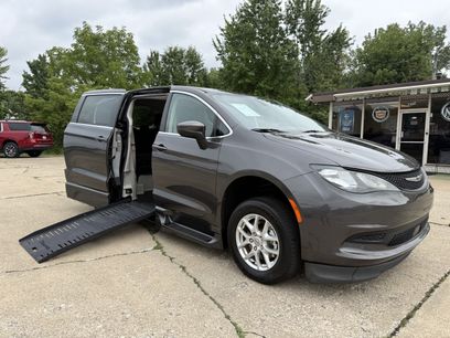 Used 2022 Chrysler Voyager LX