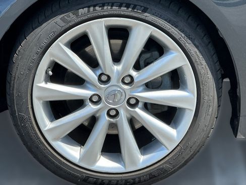 Used 2010 Lexus IS 250 RWD image 11