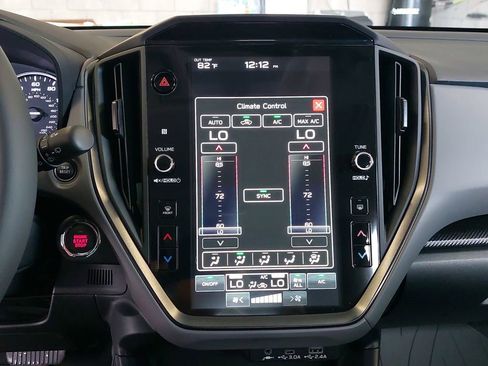 Used 2025 Subaru Crosstrek 2.5i Limited w/ Crosstrek Mirror Package image 24