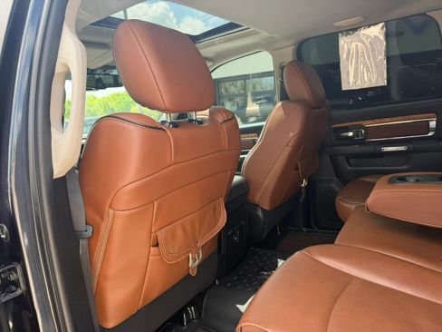 Used 2016 RAM 1500 Laramie Longhorn w/ Convenience Group AWD/4WD image 39