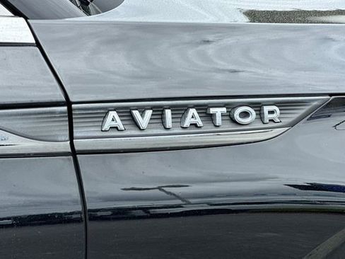 Used 2024 Lincoln Aviator Reserve RWD image 36