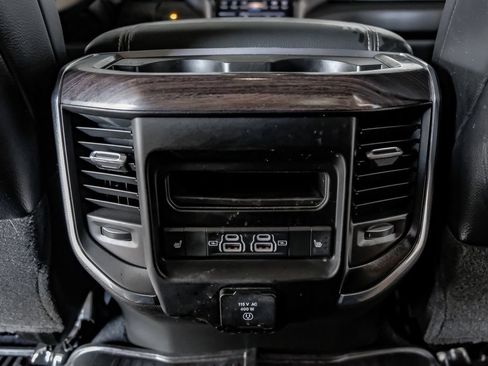 Used 2025 RAM 3500 Laramie AWD/4WD image 35