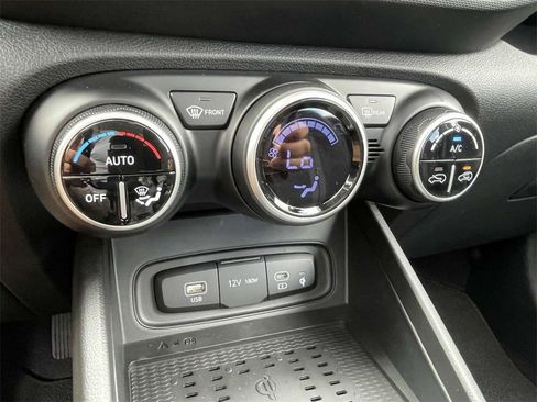 New 2026 Hyundai Venue SEL image 16