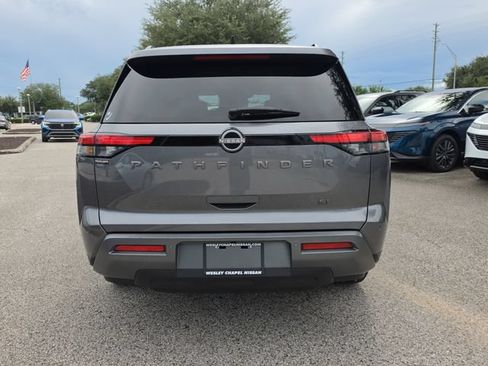 Certified 2026 Nissan Pathfinder SL FWD image 7