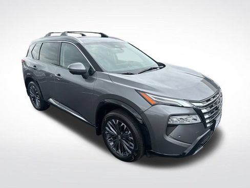 Used 2026 Nissan Rogue Platinum w/ Platinum Premium Package AWD/4WD image 9