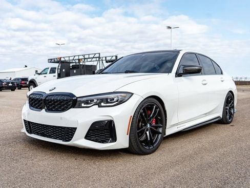 Used 2022 BMW M340i xDrive w/ Premium Package image 3