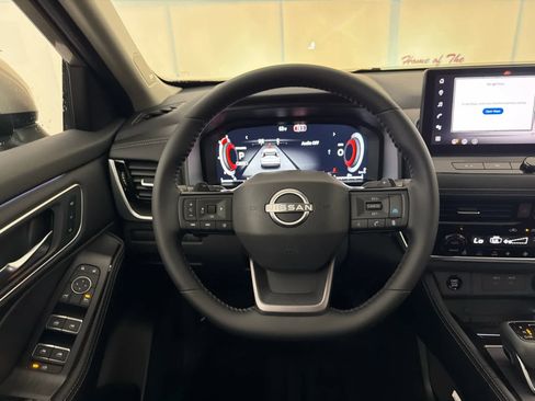 New 2026 Nissan Rogue Platinum w/ Platinum Premium Package image 17