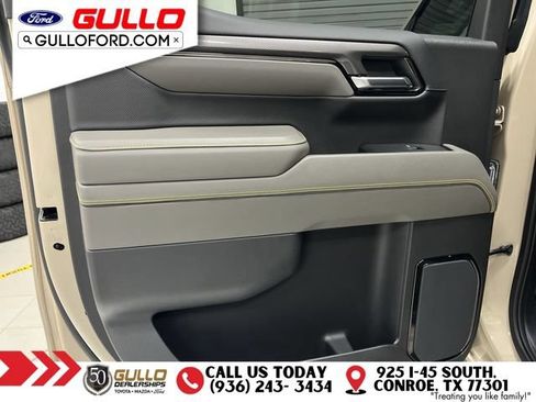 Used 2023 Chevrolet Silverado 1500 ZR2 w/ Technology Package AWD/4WD image 16