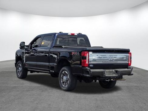 Used 2024 Ford F350 King Ranch w/ FX4 Off-Road Package AWD/4WD image 7