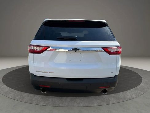 Used 2019 Chevrolet Traverse LT AWD/4WD image 6