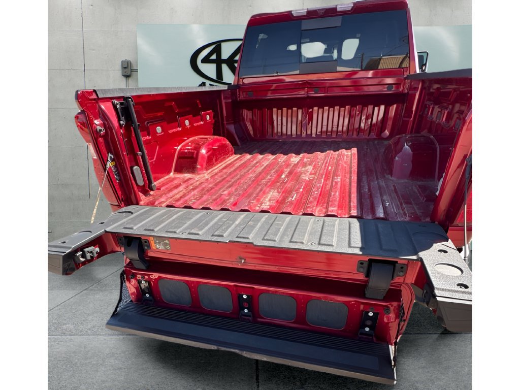 Used 2024 Chevrolet Silverado 2500 LT w/ Texas Edition AWD/4WD image 18