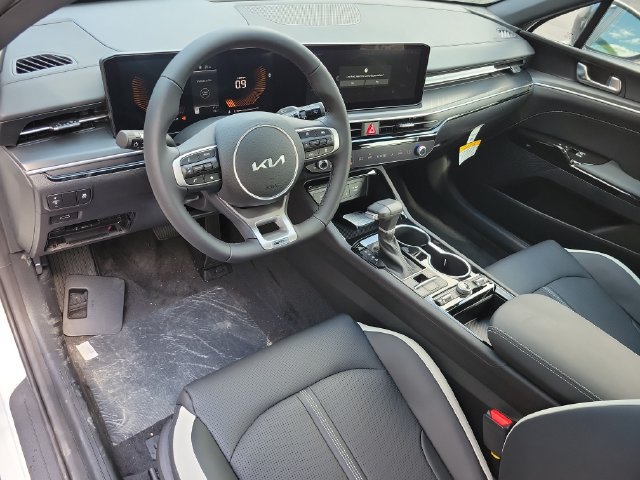 New 2026 Kia K5 GT-Line FWD image 8