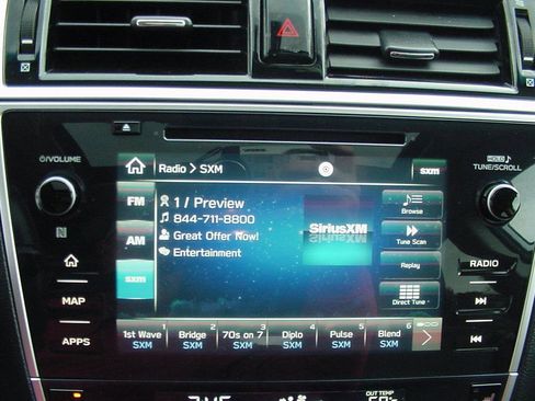 Used 2018 Subaru Outback 2.5i Limited image 16